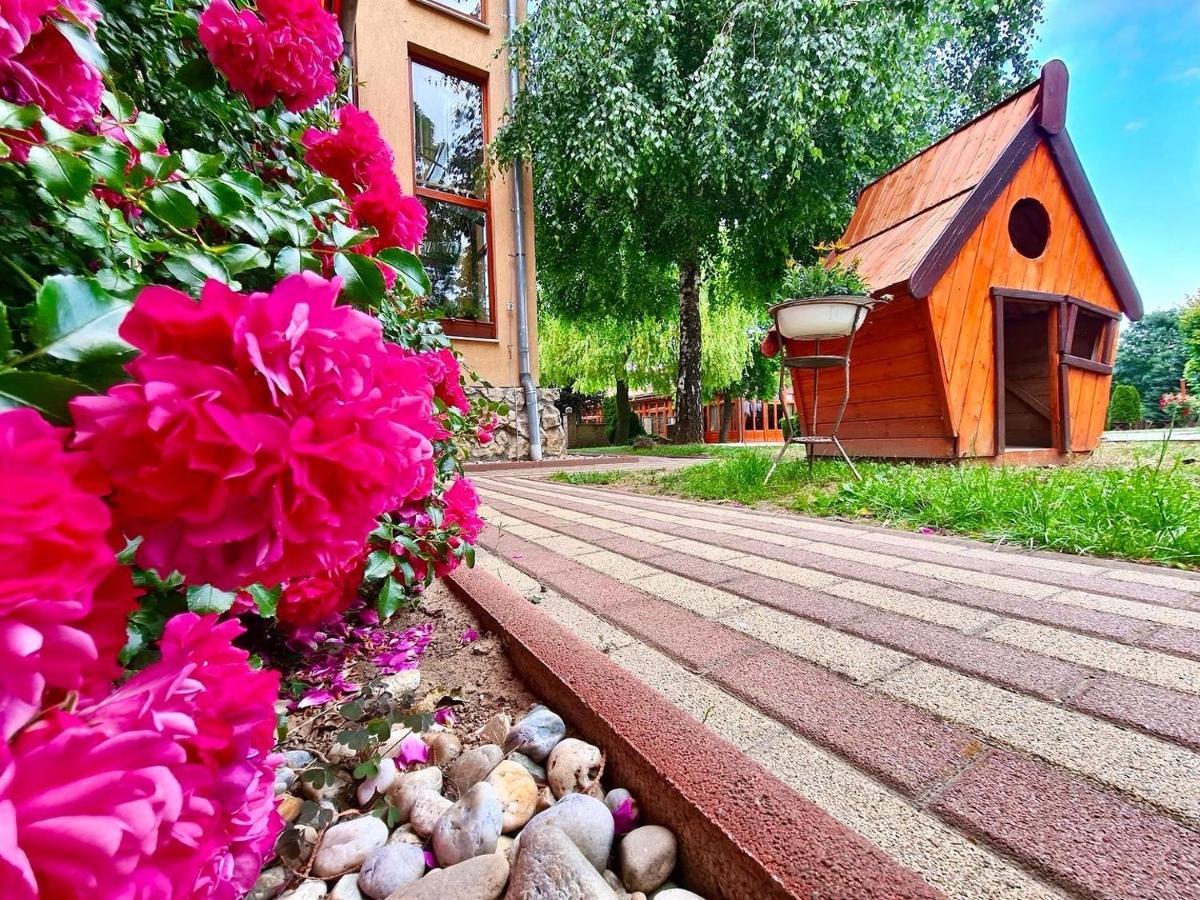 Istvan Parkhotel Es Gasztrofarm Sormás Екстериор снимка