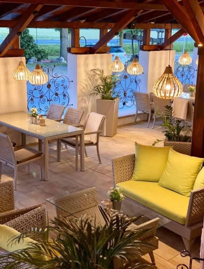 Istvan Parkhotel Es Gasztrofarm Sormás Екстериор снимка